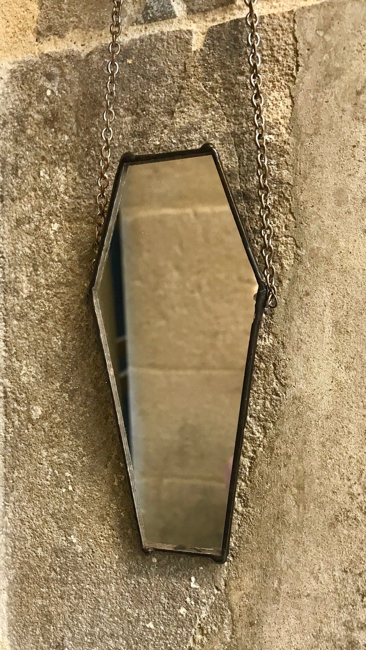 Gothic Coffin Mirror in recycled glass, Chaos Wall Decor, Goth Gift (12cm)